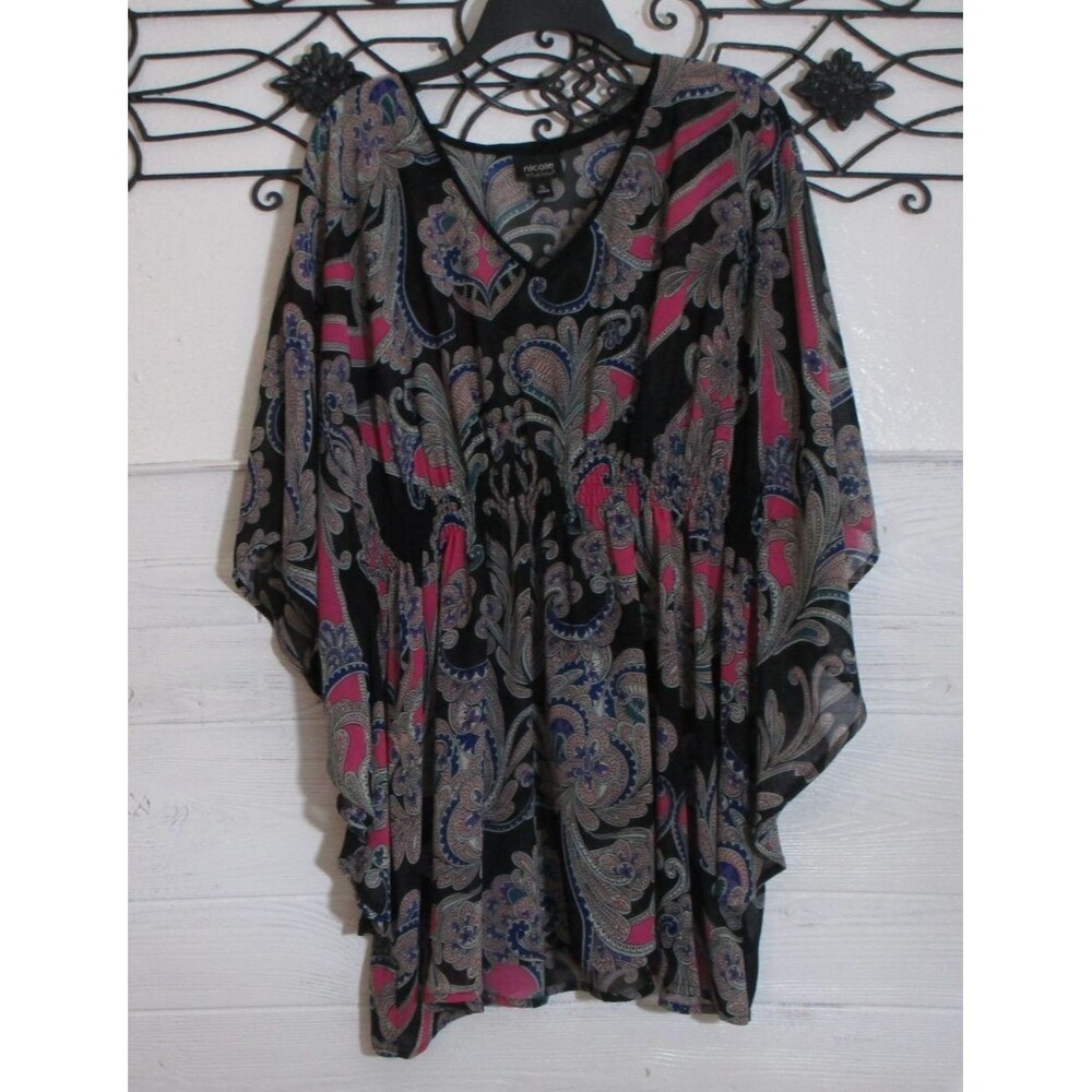 Nicole Miller Sheer Floral Top Size XL Short Sleeve V Neck